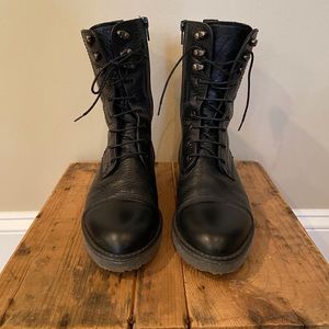 Lace up Boots